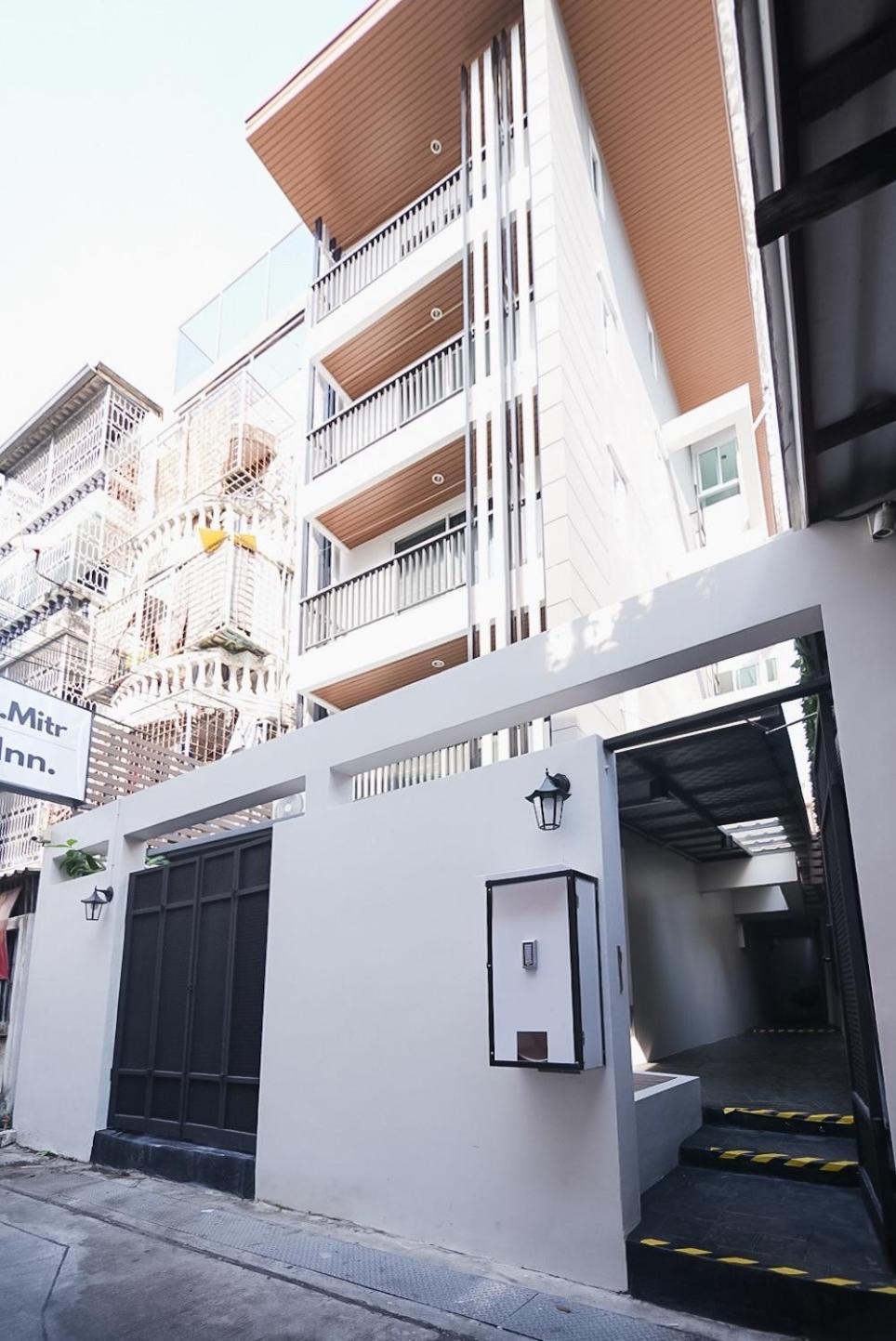 Mitr Inn Mrt Samyot Station - The Grand Palace มิตร อินน์ พระบรมมหาราชวัง Bangkok Exterior photo